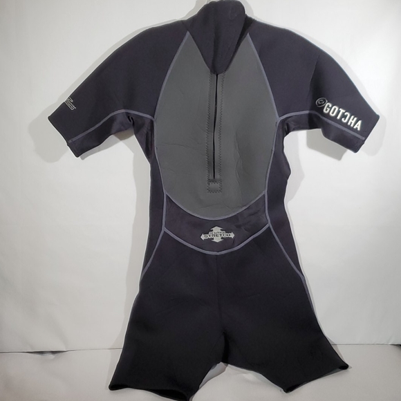 SZ. Small Men's Gotcha Wetsuit - Picture 2 of 4